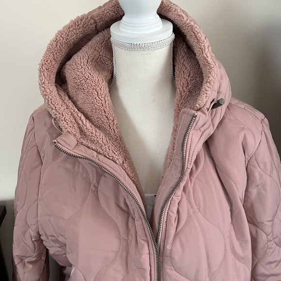 Lucky Brand Hooded Dusty Rose Quilted Puffer Coat - Picture 2 of 10